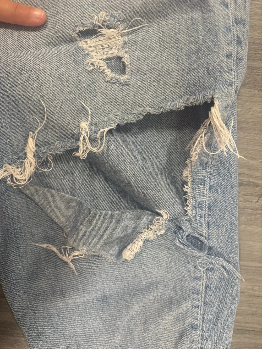Light Blue Distressed Women’s American Eagle Jeans - Picture 7 of 9